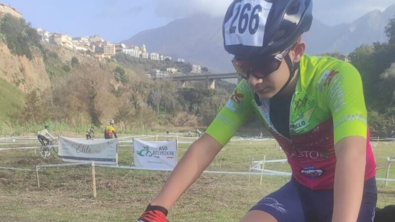 Ciclismo, ottavo posto assoluto per Gabriele Gionfriddo alla ciclocross di Belvedere Marittimo